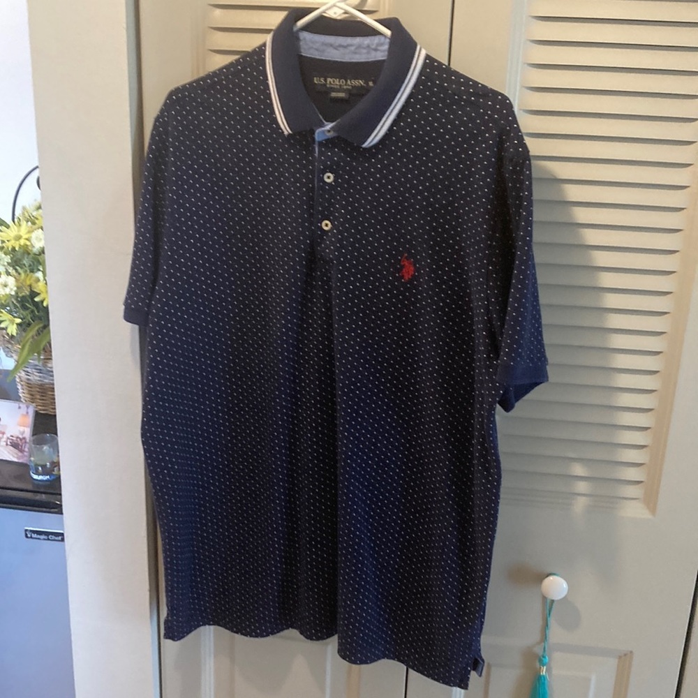 U. S. Polo Association Mens Polo Shirt. Size XL.